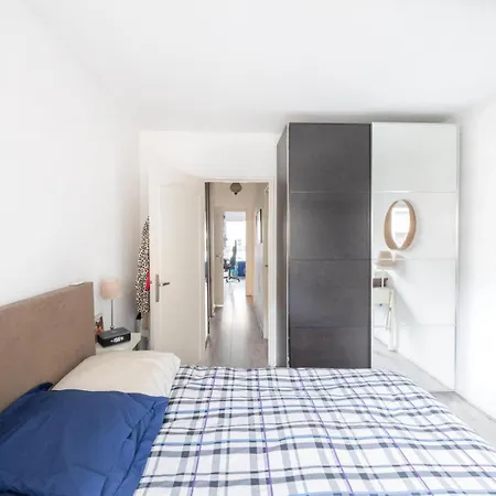 La Casa Owens - Spacious Flat With Balcony Appartamento Parigi